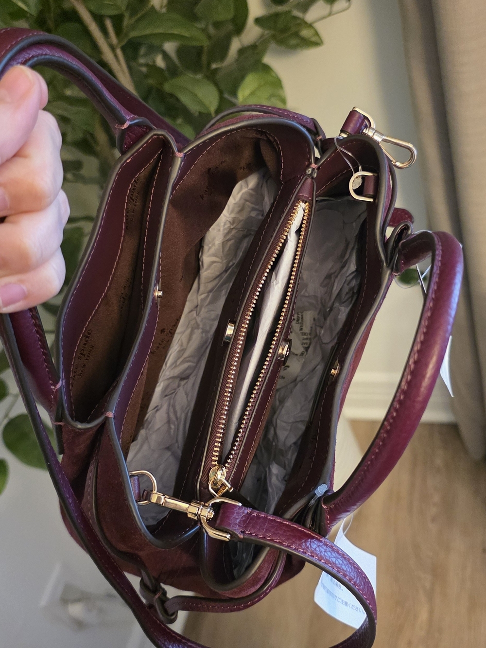 Kate Spade New York Suede Dumpling Deep Cherry - Picture 7 of 7